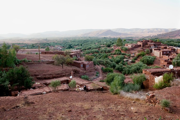 1 THE MOUNTAINS 5319